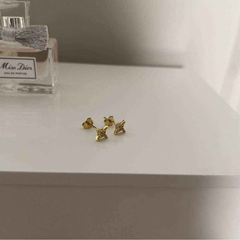 3/$25 925 Sterling Silver Gold Rhinestone Star Stud Earrings - Picture 2 of 3